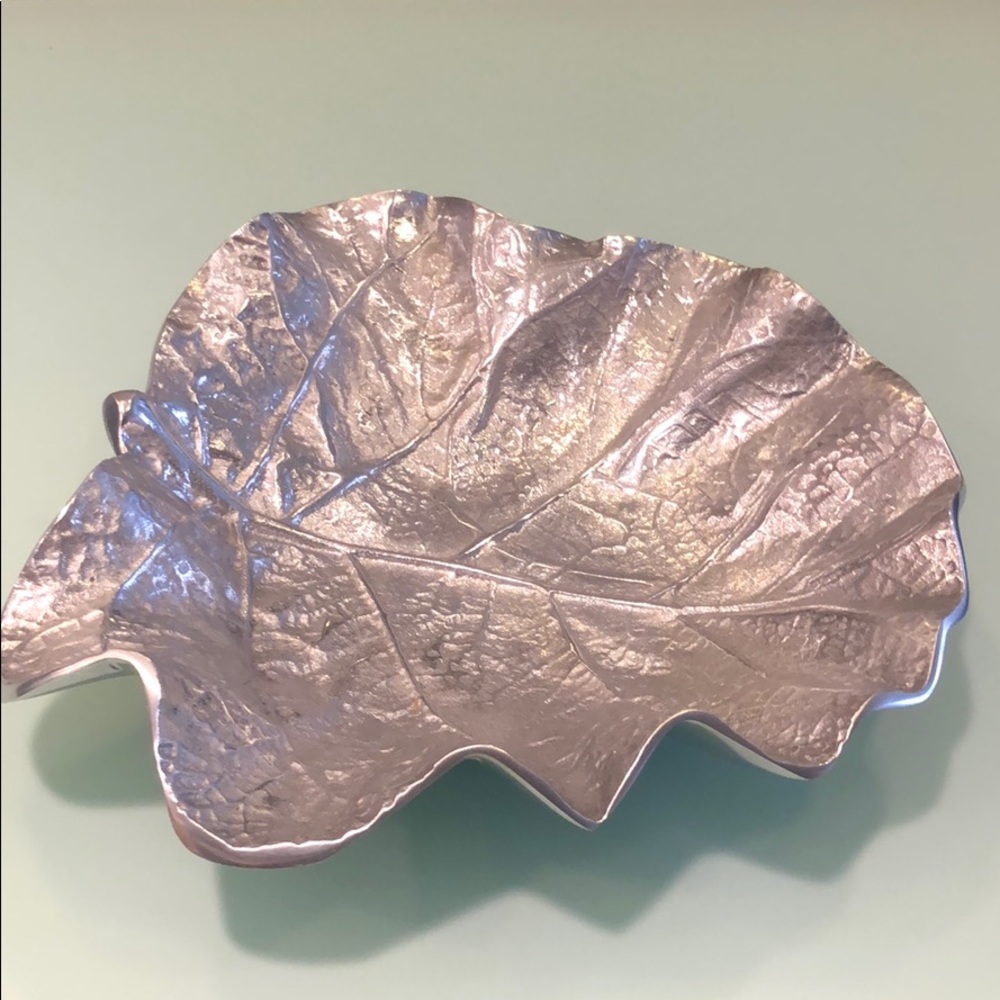 Beautiful Solid bronze Silver Leaf Tray/Bowl